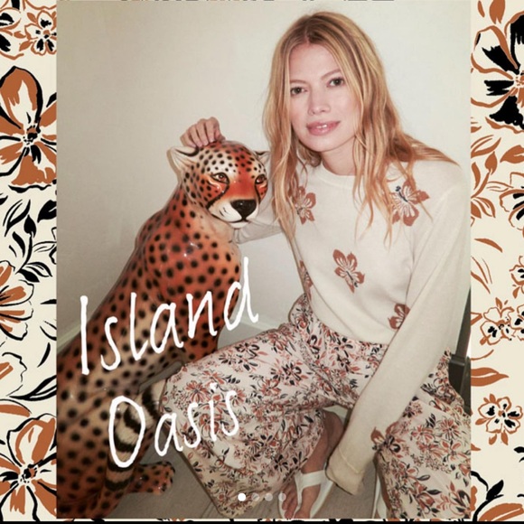 The Westside island oasis silk hi waist pants size Small - Picture 4 of 14